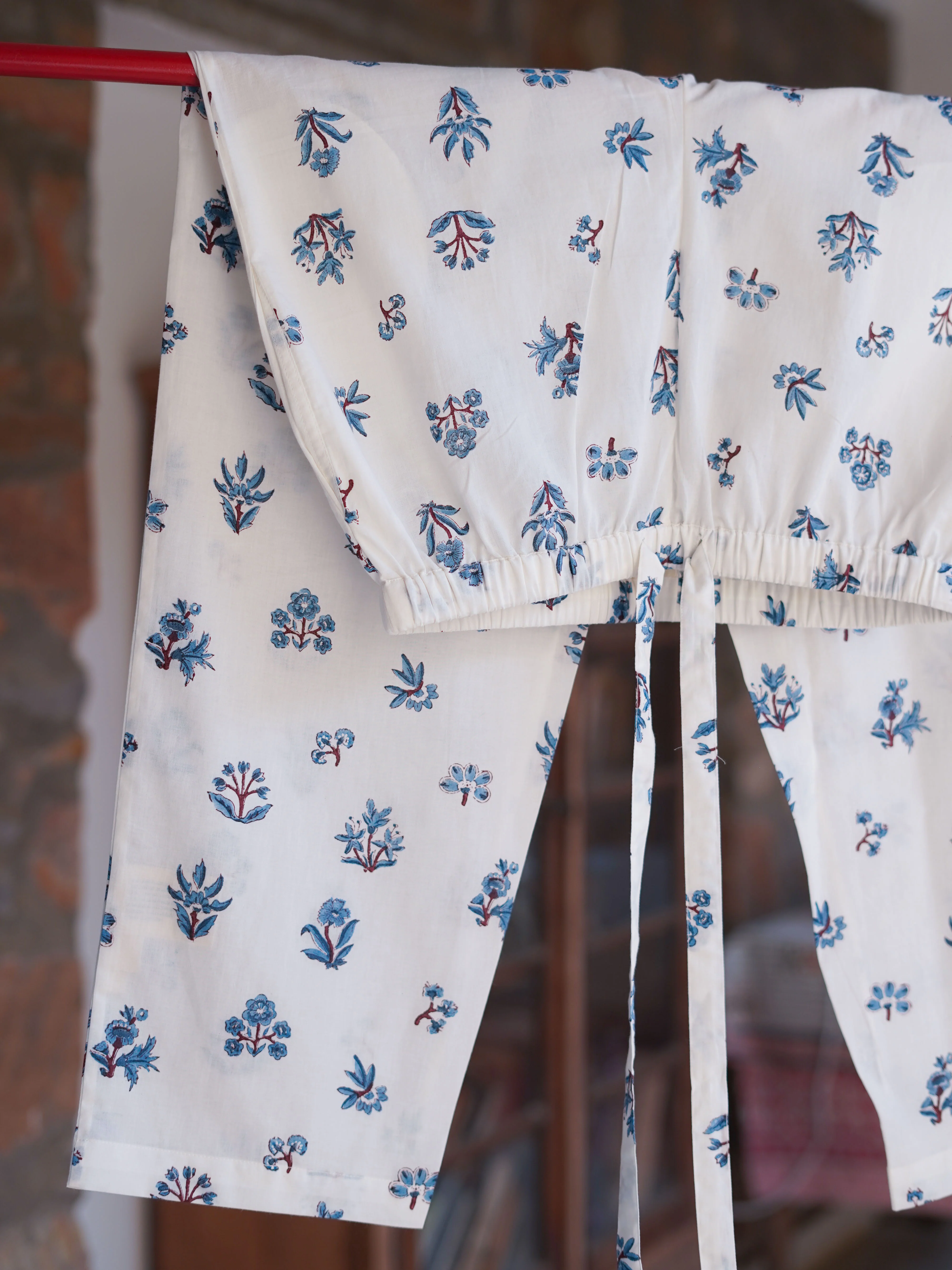 Classic Pyjamas in Paris Flowers - Image 2