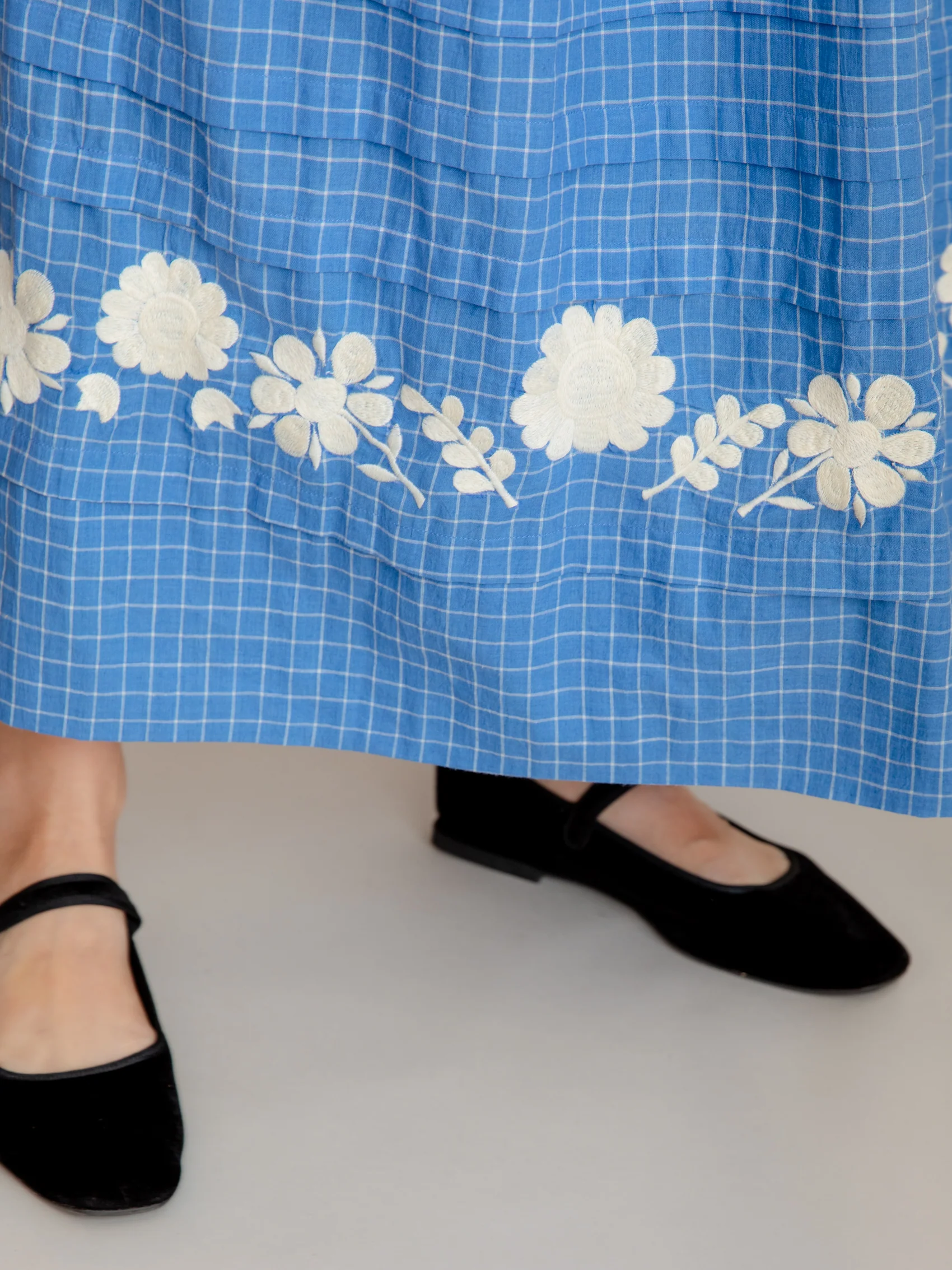 Cleo Dress in Ottoman Embroidery - Image 4