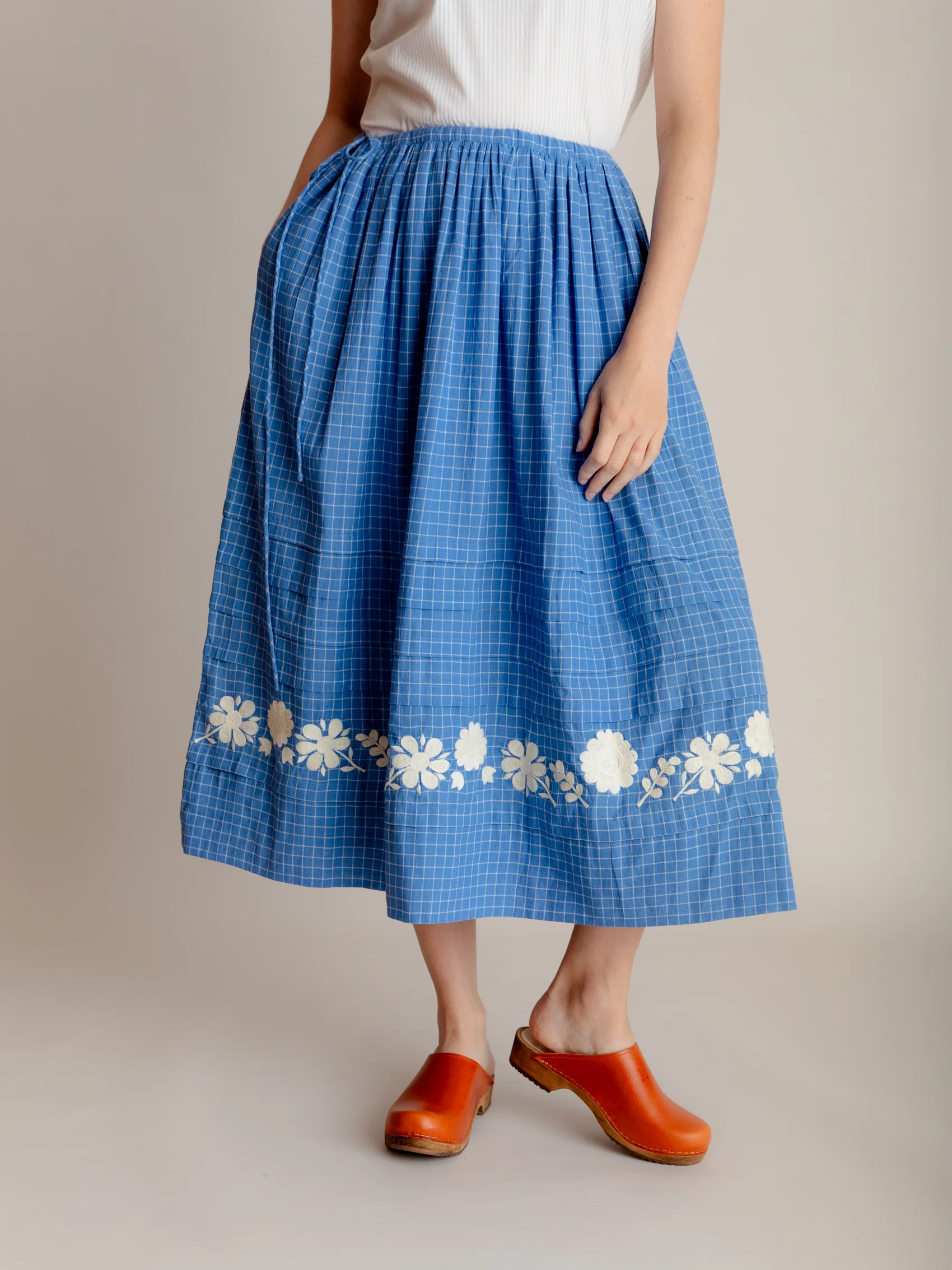 Drawstring Skirt in Ottoman Embroidery - Image 2