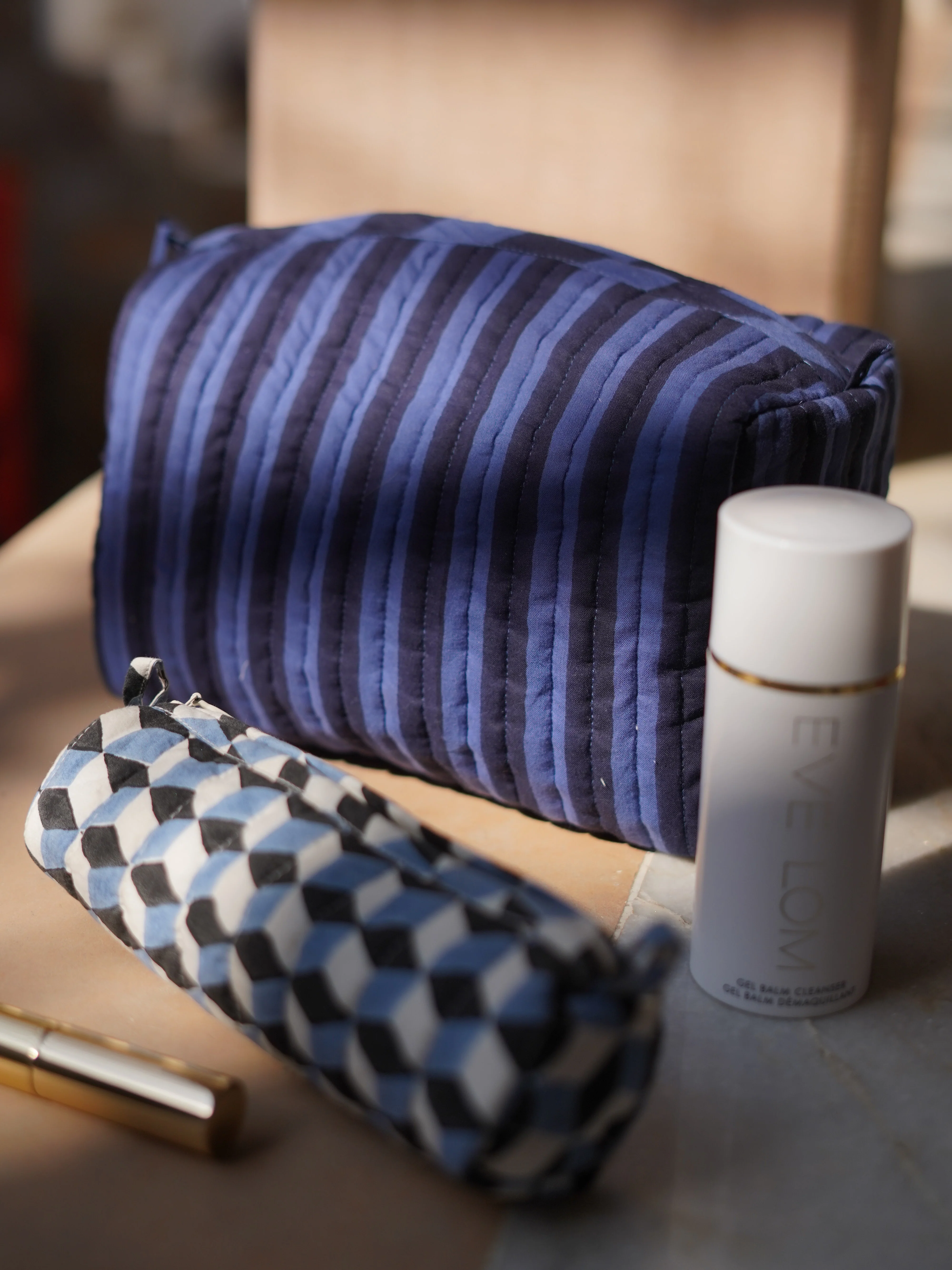 Pencil/brush case in Tumbling Blocks - Image 2