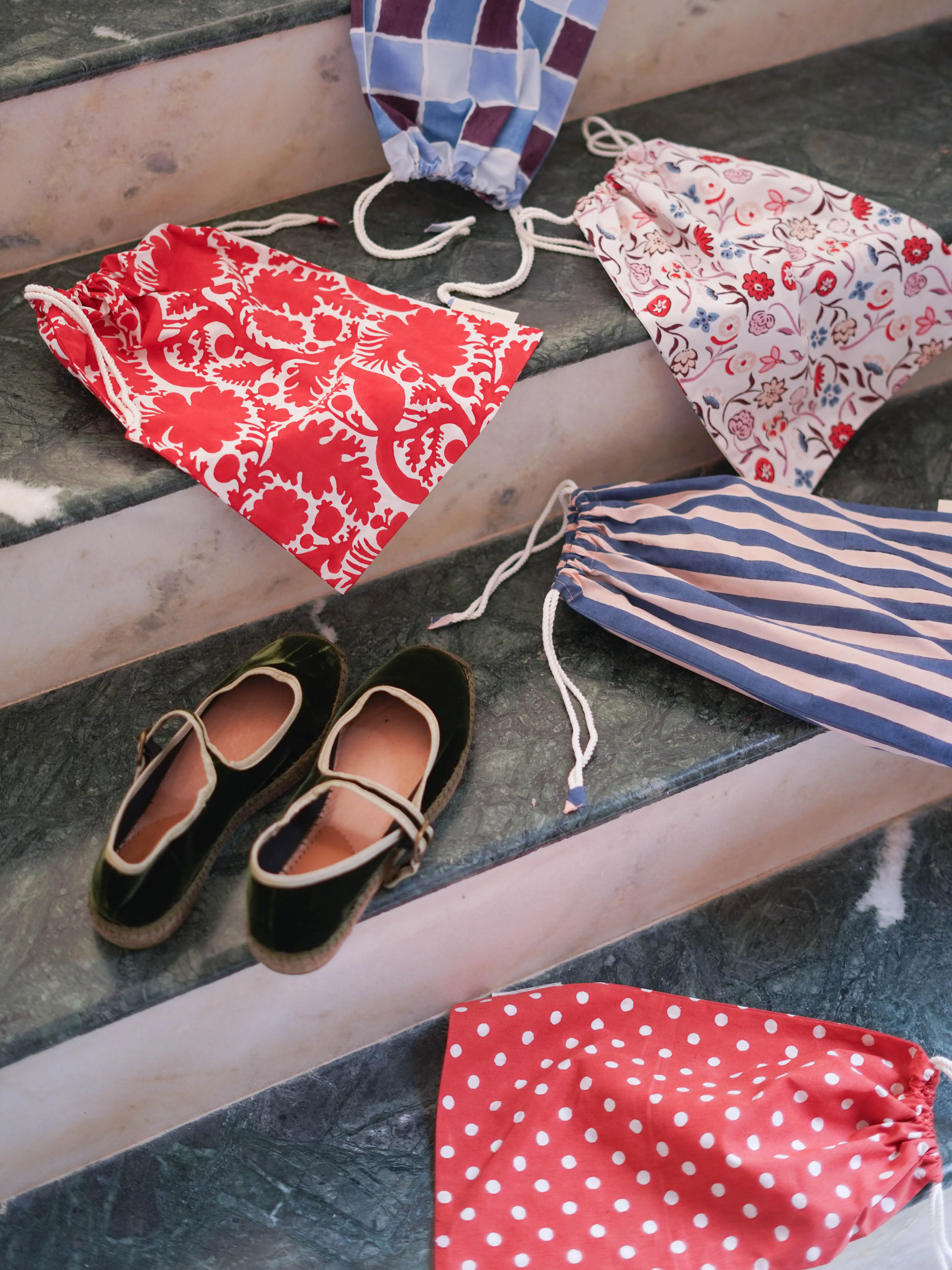 Shoe Travel Bags (set of 5) - Image 2